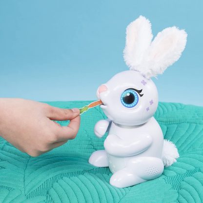Интерактивный робот-кролик Zoomer Hungry Bunnies Chewy, который ест